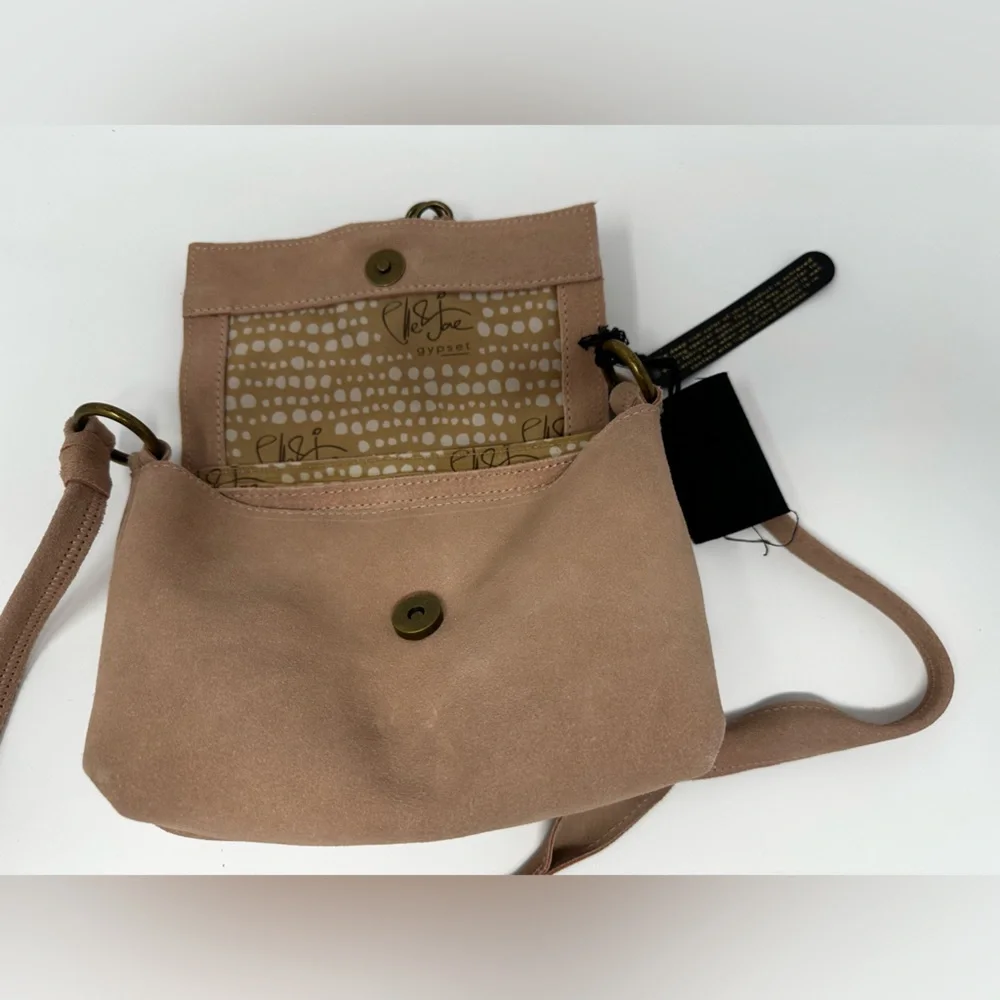 Elle Jae Gypset WILDLEDER CROSSBODY in blush